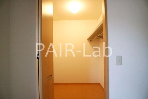 オークスコート西新在家 A棟の内装