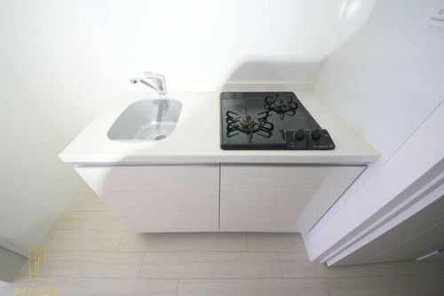 ファーストフィオーレ本町イーストのキッチン