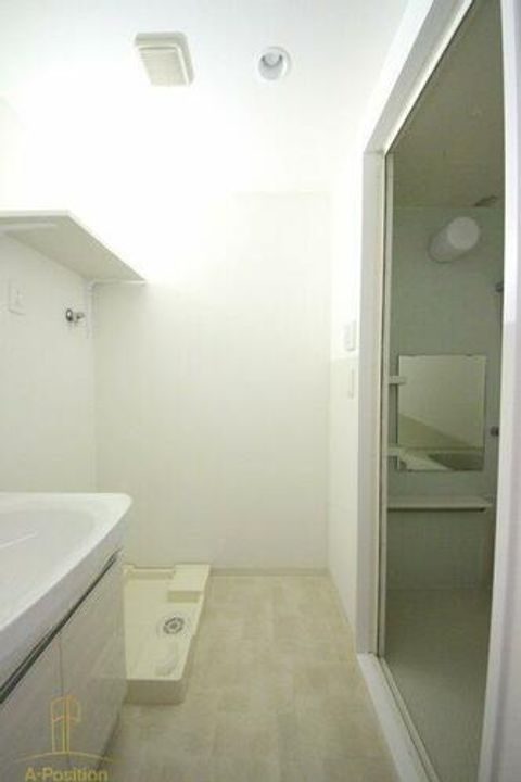 ファーストフィオーレ本町イーストの内装