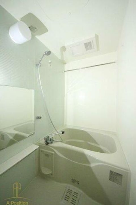 ファーストフィオーレ本町イーストの風呂