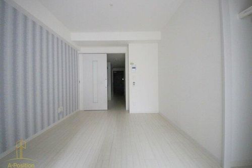 ファーストフィオーレ本町イーストの居間