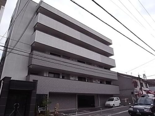 アヴェニュー東松ヶ丘の外観