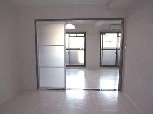 OMマンション東生駒の内装