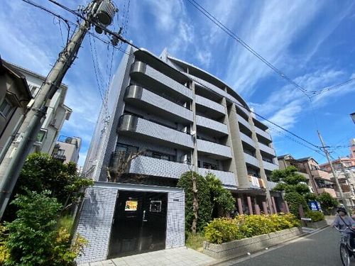 エスパシオ上新庄の外観