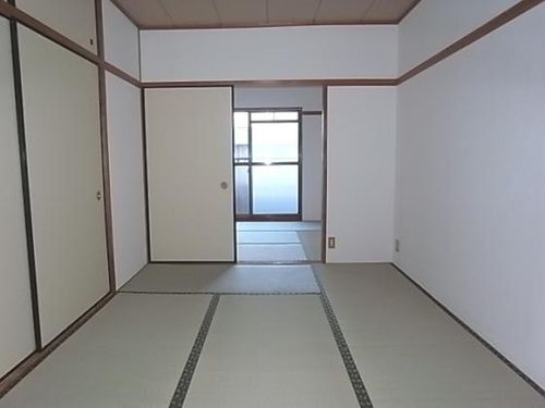 南生駒ハイツの内装