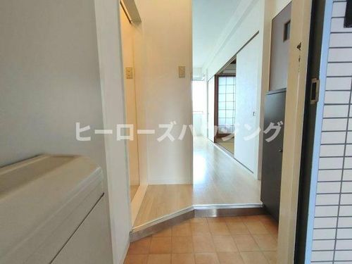 大阪府豊中市南桜塚1丁目(マンション)の賃貸物件の玄関