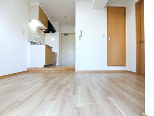 パウゼ河内長野駅前の居間