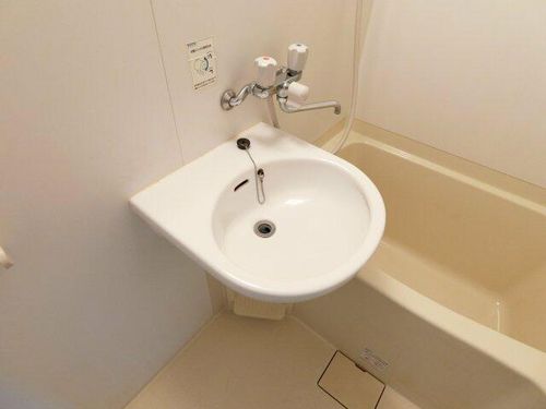 パウゼ河内長野駅前の内装