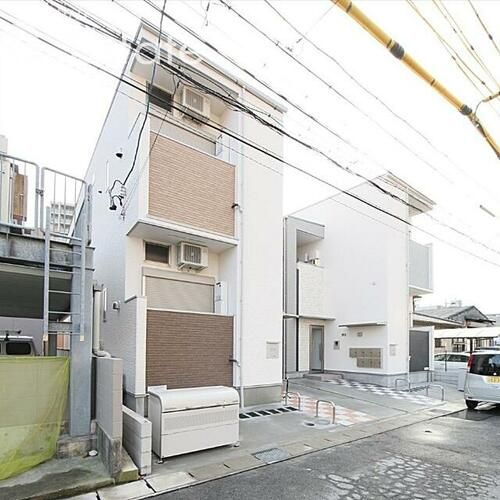 Loft14野並の外観