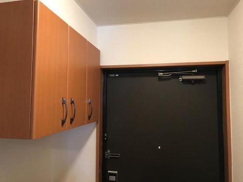コンフォース大開の玄関