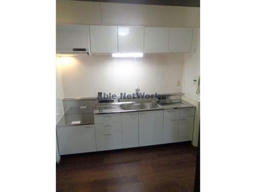 エスポワール岩湧102のキッチン