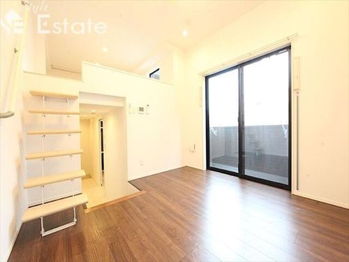 愛知県名古屋市中村区中村町8丁目(アパート)の賃貸物件103の居間