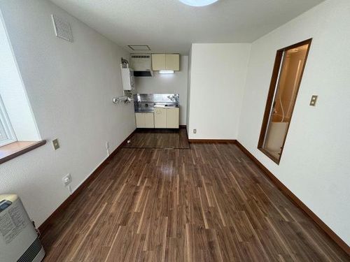 テラハウス万代105の内装