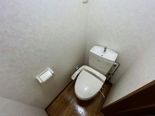 コレスト301の内装