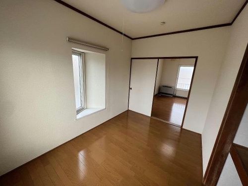 フェリカ2-Eの居間