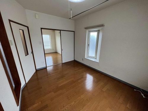 フェリカ2-Eの居間