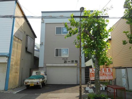 パレスおーまち103の外観