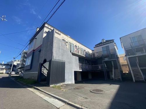 グランベリー富岡106の外観