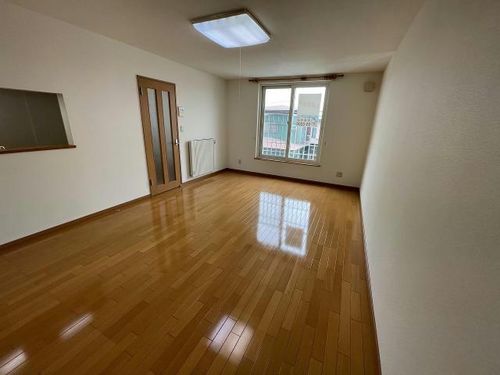 SPRING ~スプリング~の居間