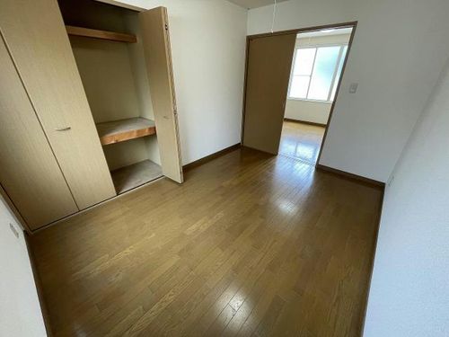 追分パーソンズの内装