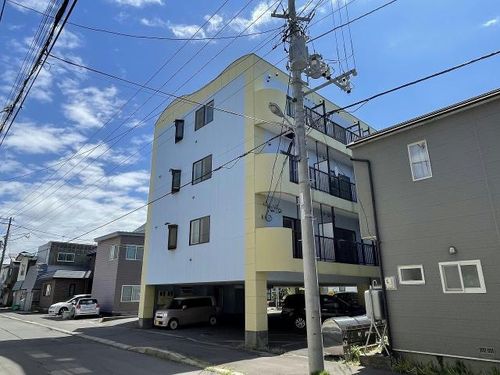 メゾンポルトの外観