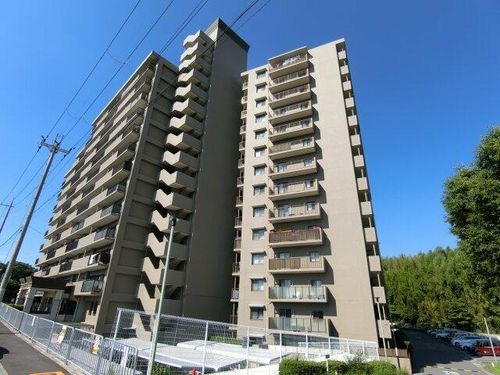 河内長野グリーンマンションの外観