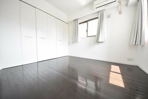 リベール三宮ミッドキャストの内装