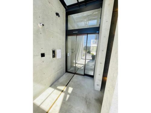 リアライズ松陰Ⅵの玄関