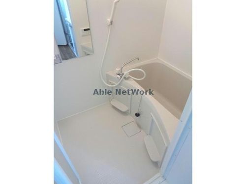 ヴィラナリー千代田 1号棟501の風呂