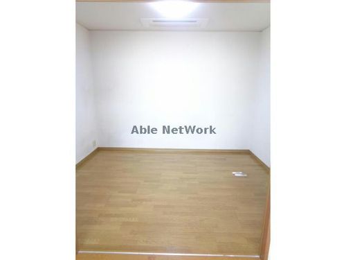 エトワール奥野302の内装