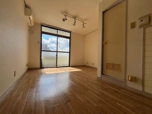 サンシャイン狭山の内装