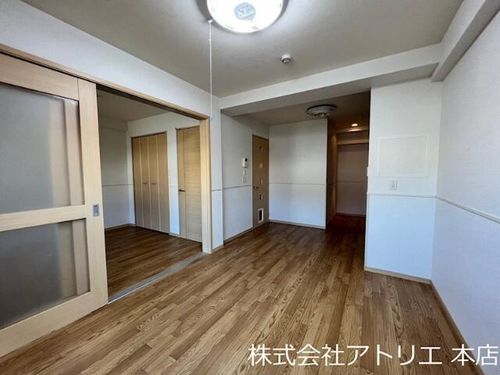 エアリーUSⅡの居間