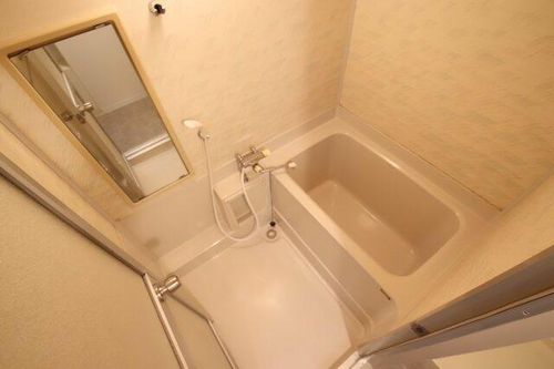 美加の台南海アーバンコンフォート弐番館の風呂