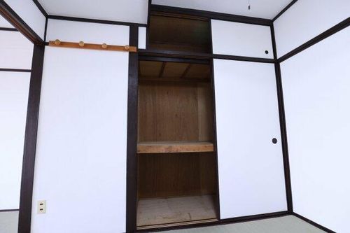 ブルーハイツ塩屋の内装