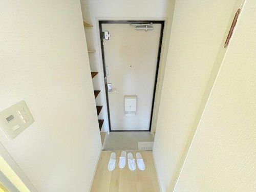 ベルハイツKの玄関