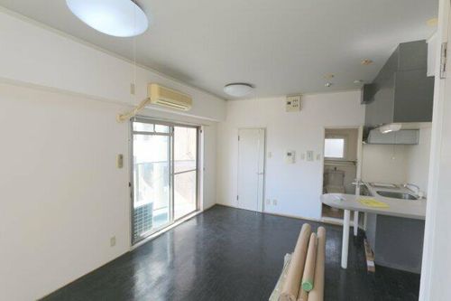 大阪府豊中市岡上の町2丁目(マンション)の賃貸物件302の内装