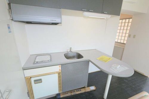 大阪府豊中市岡上の町2丁目(マンション)の賃貸物件302のキッチン