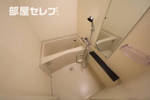プレサンス大曽根駅前ファースト0404の風呂