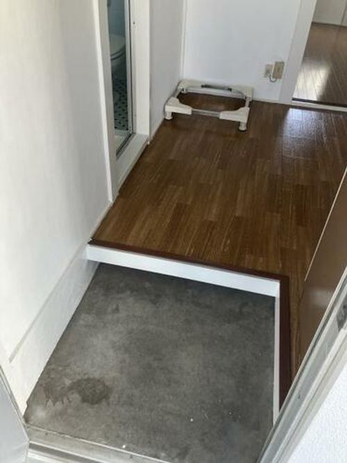多々良ハイツ203の玄関