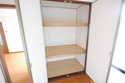 ハイツ四季の里 B棟の内装