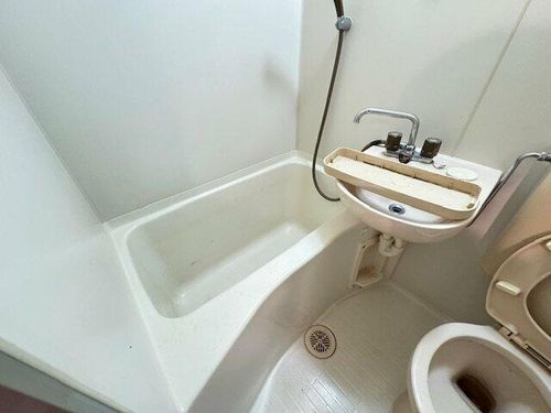 ラ・シャンブル福田1号館の風呂