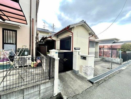 大阪府羽曳野市南恵我之荘3丁目(一戸建)の賃貸物件の外観