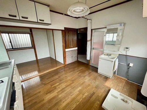 大阪府羽曳野市南恵我之荘3丁目(一戸建)の賃貸物件の居間