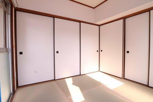 大沢マンションの内装