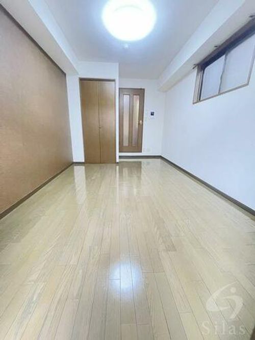 三国ヶ丘ピアの居間