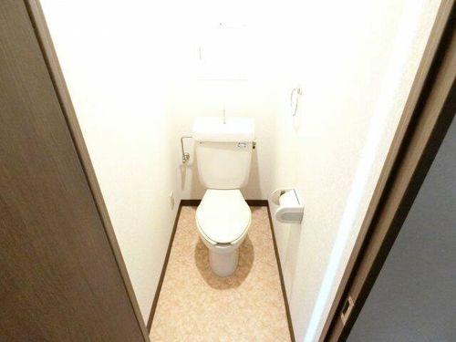 クレアヤマモトの内装