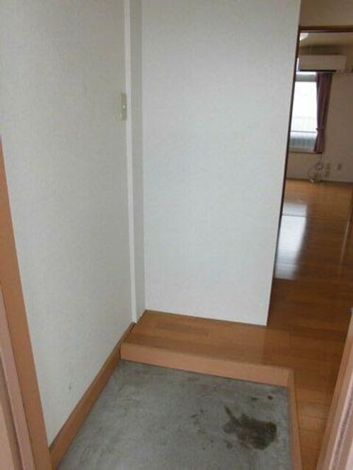 ひかり荘303の玄関