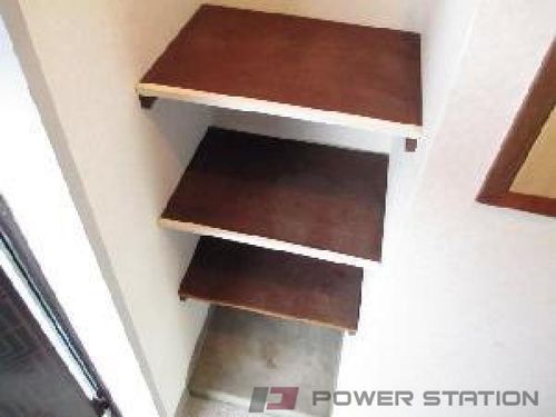 ロイヤルミドリ101の内装