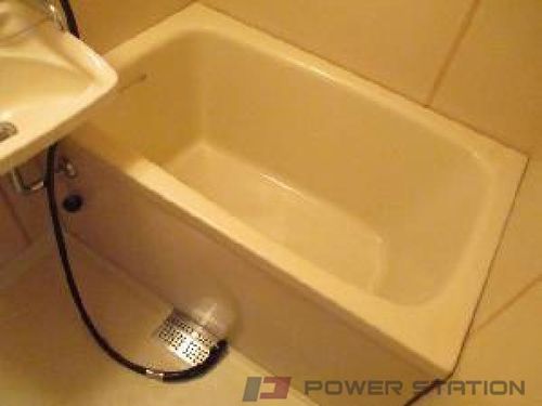 ロイヤルミドリ101の風呂