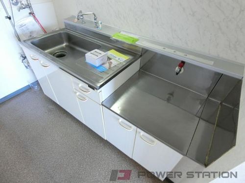 オーシャンハイツ大東のキッチン